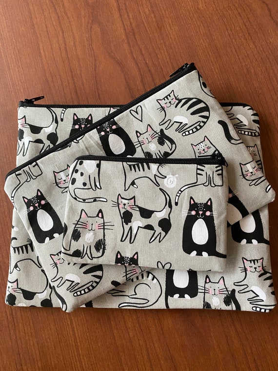 Train your human, Cat books, small zipper Bag – FatesThread