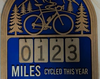 Custom Mile Marker Tracker | Books Read, Miles Walked, Hiked, Ran | Personalized Goal Tracker | Reading Tracker Gift | Fitness & Travel