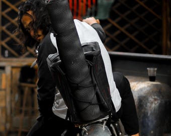 Leather Sissy Bar Bag: Waterproof Motorcycle Gear, Quick Release