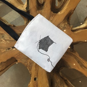 Warm Sweet Winter - Tote Bags