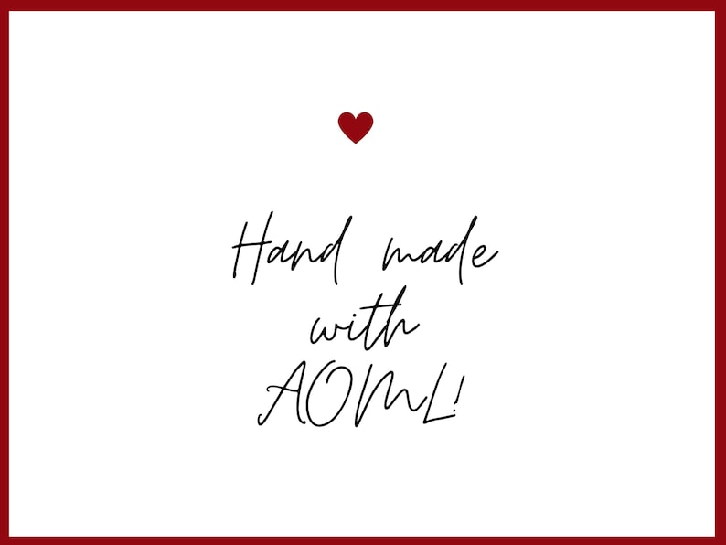 Puede incluir: Un juego de tres tazas de cer&aacute;mica con un acabado mate moteado. Las tazas son de color crema, gris claro y gris oscuro. Cada taza tiene un dise&ntilde;o simple y minimalista y un asa redondeada.