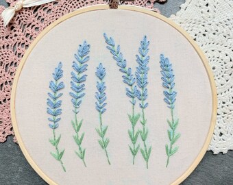 Bordado de lavanda