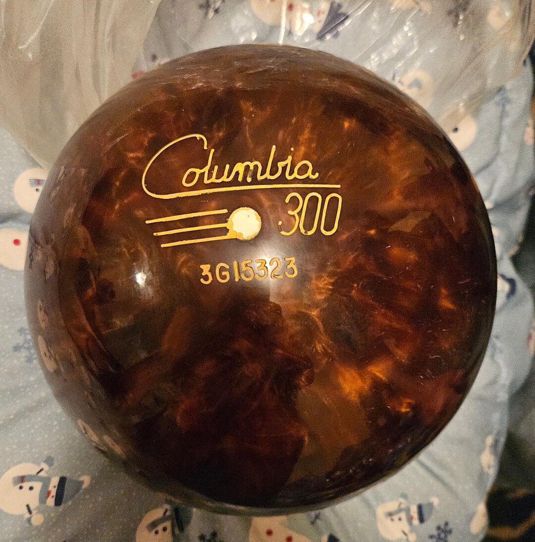 Columbia 300 White Dotnull
