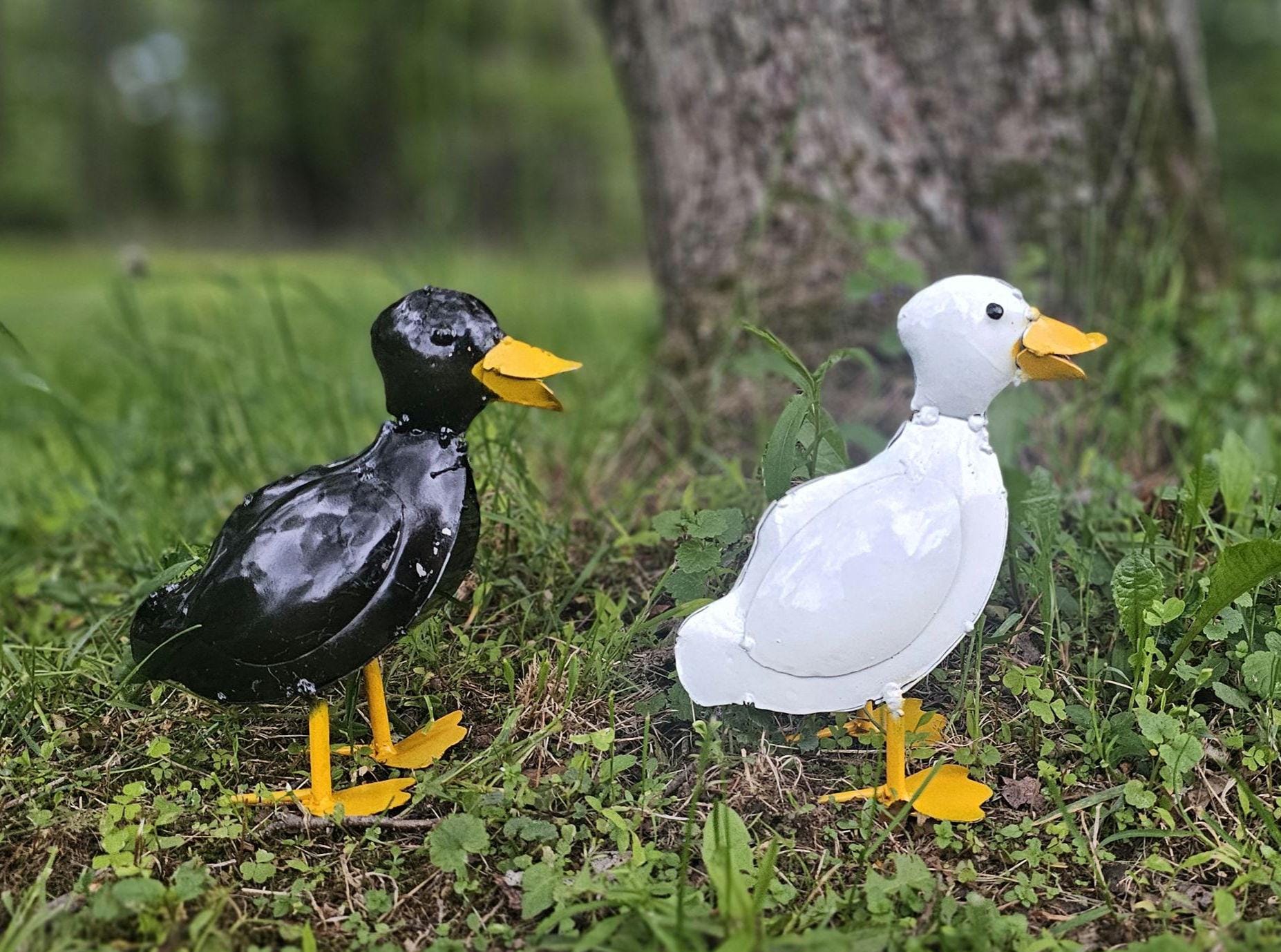 Reclaimed Metal Duck Figurine, Baby Duck Sculpture, Metal Duck Decor, Eco-Friendly Duck Art, Animal Sculpture, Yard art
