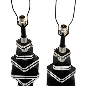 Paar große Lucite Tuxedo Lampen