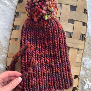 Women&#39;s Variegated Red Wool Hat | Hand Knit Red Beanie | Red Pom Pom Toque | Chunky Knit Hat