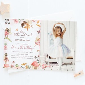 Pode incluir: Um convite de anivers&aacute;rio com tema de fadas, rosa e verde, com uma foto de uma menina em tutu. O convite diz "let's flutter and twirl with the birthday girl" e inclui os detalhes da festa de anivers&aacute;rio de Olivia de 6 anos.