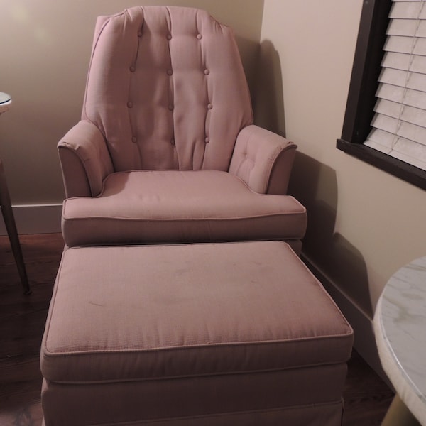 Comfortable Retro Easy Chair(Please read full description)