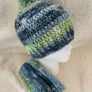 Crochet Beanie - Hat - fingerless gloves - Gift Set - Toboggan - Gift Ideas - Adult - Teen - Kid