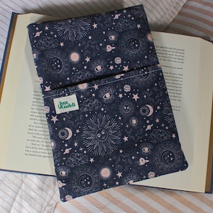 Funda para libro/Kindle con bolsillo y diseño estelar: Cubierta celestial para libro