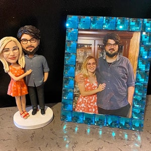 Benutzerdefinierte Hochzeitspaar Bobbleheads, Bobble Head Geschenke, Jahrestagsgeschenke für Paare, Jahrestagsgeschenke für Eltern, Hochzeitstorte Topper