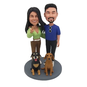 Custom coupple bobble head, bobblehead couple,bobblehead wedding cake topper, wedding gifts with dog/cat(pets)