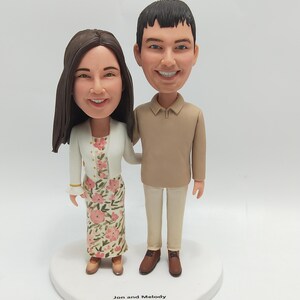 Bobblehead couple ,Custom Wedding Couple Bobbleheads, Bobble Head Gifts,  custom portraits, wedding favors,wedding anniversary gifts
