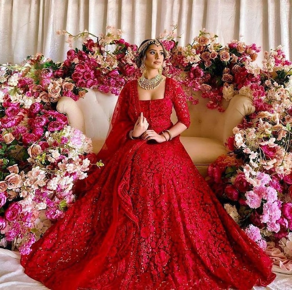 Ways To Make Your Wedding Lehenga Look Designer  Indian wedding outfit,  Lehenga, Red quinceanera dresses