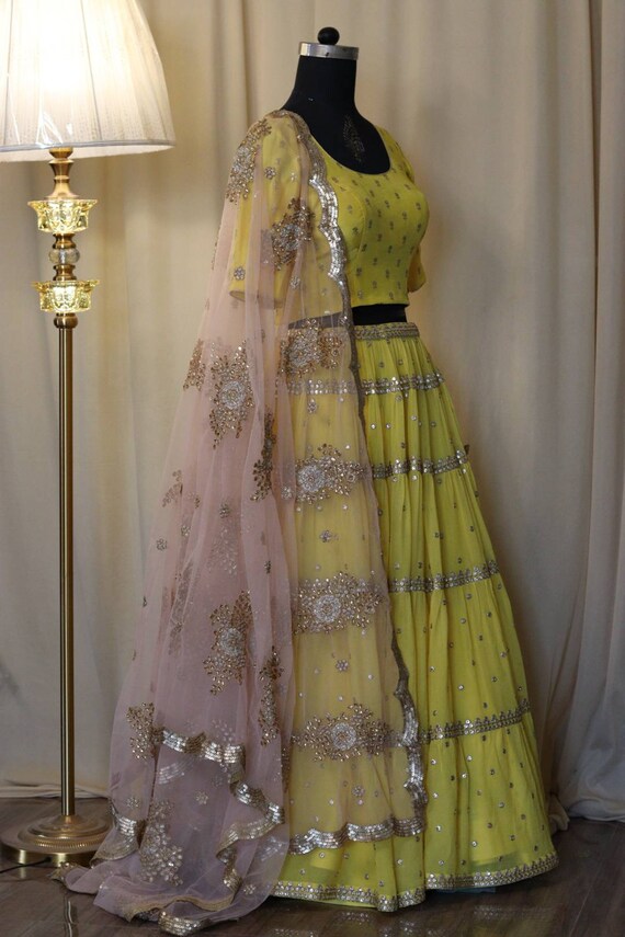 Buy Embroidered Cape Lehenga Set by Anushree Reddy at Aza Fashions | Indian  fashion dresses, Lehenga designs, Cape lehenga