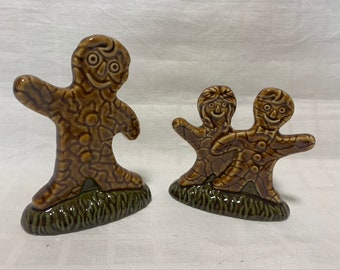 Wade Gingerbread Man and Children - 1995 (Robert Williamson). Limited edition.