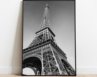 Eiffel Tower Black and White Printable - Minimalist Paris Photography Art, Paris Printable Wall Art Eiffel Tower Digital Photo for DIY Decor