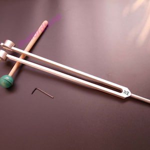 Otto 32 Hz Weighted Tuning Fork Use for relaxation Deep tone the Earth & With velvet pouch, mallet and Allen key .