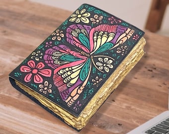 Vlinder lederen dagboek - handbeschilderd | 200 Vellen papier | Handgestikt lederen dagboek | Exclusief tijdschrift - beperkte oplage