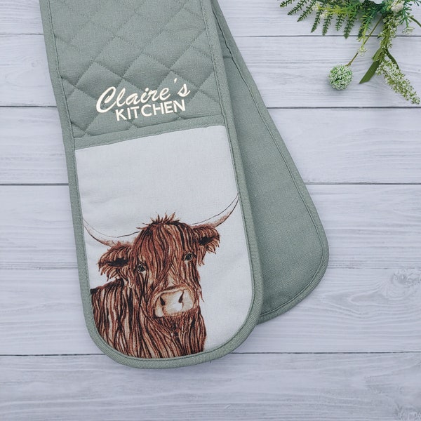 Personalised Embroidered Highland Cow Grey Double Oven Glove, Pot Holder, Animal Grey Oven Glove, Personalized Oven Mitt