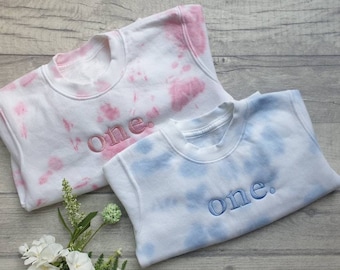 Personalisierte Geburtstag Tie Dye Pullover, Gestickt, Top 1 Geburtstag, Sweatshirt 2 Geburtstag