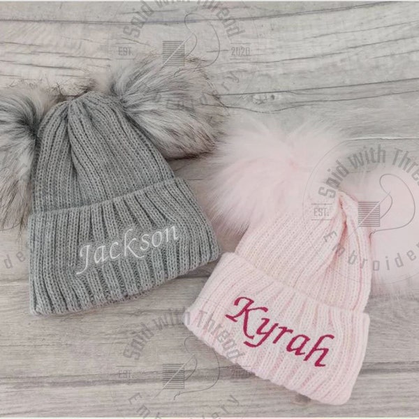 Personalisierte Baby/Kleinkind Doppel PomPom Strickmütze, Grau, Rosa, Baby Mädchen oder Jungen Hut