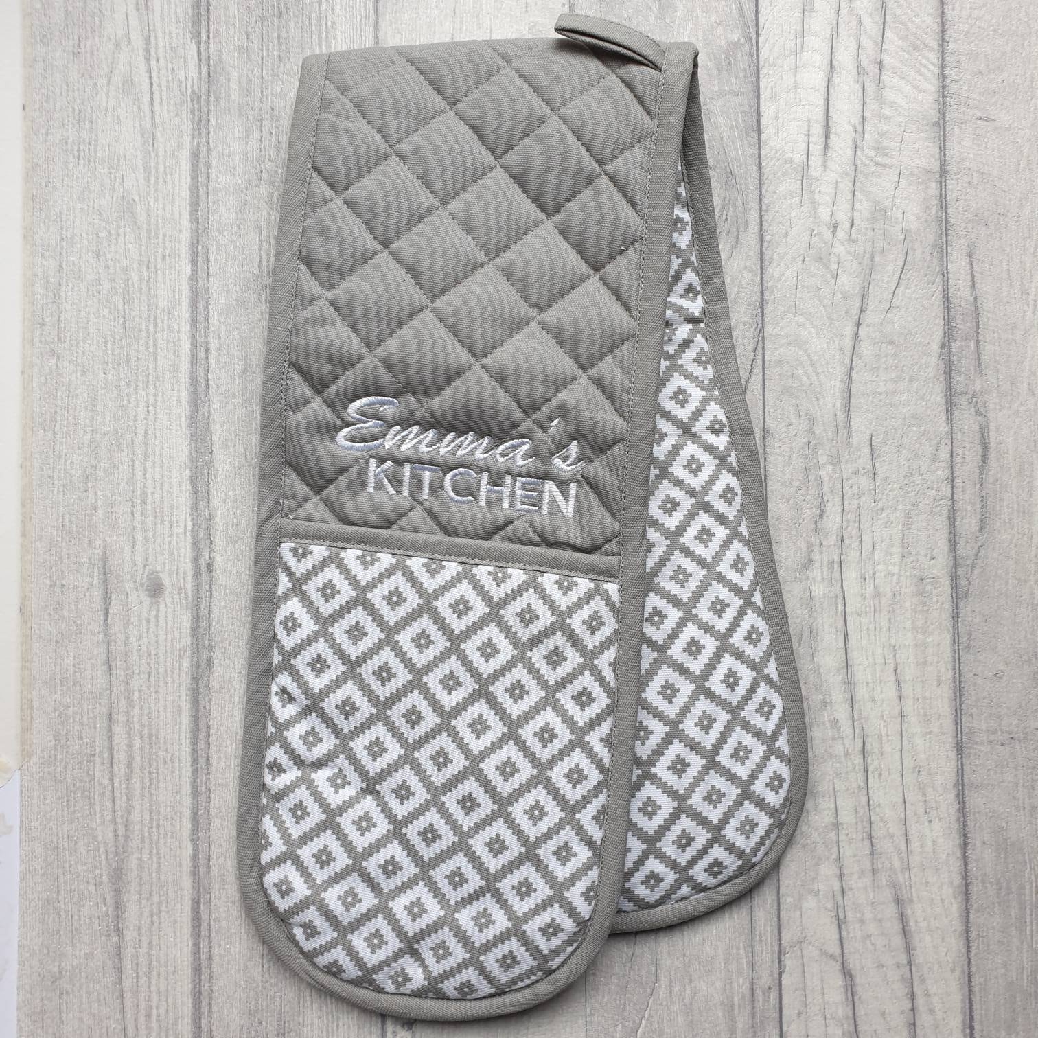 Personalised Embroidered Grey Double Oven Glove, Pot Holder, Geometric Grey  Oven Glove, Personalized Oven Mitt 