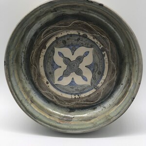 Cuenco de cerámica de fondo plano ideal para un jardín | Etsy