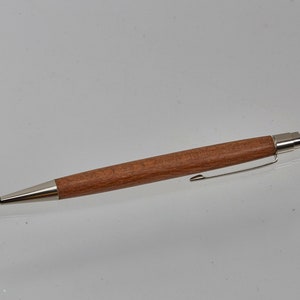 Druckkugelschreiber aus Holz DKS-04