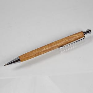 Druckkugelschreiber aus Holz DKS-08