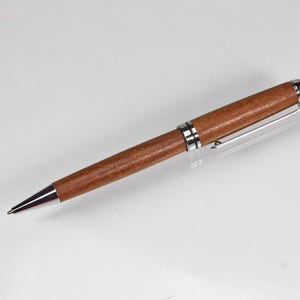 Drehkugelschreiber aus Holz FL-03