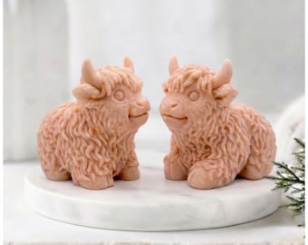 Highland Cow Vegan Soap Set, Shaggy Coo Gifts, Unique Handmade Scottish Countryside Decor