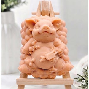 Handmade Stinky Pig Vegan Soap Gift, Farm Animal Lover Gift, Farmhouse Decor
