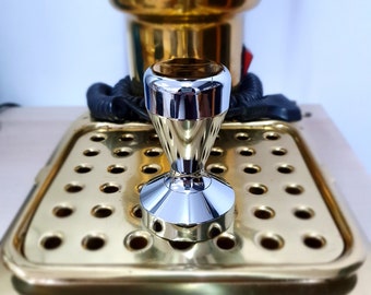 La Pavoni Millenium Stampfer mit 51,6 mm Basis aus verchromtem Aluminium