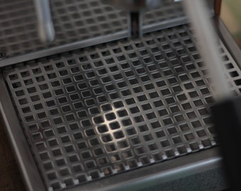 Olympia Cremina and Olympia Maximatic stainless steel drip tray grid (for machines made before 2017)