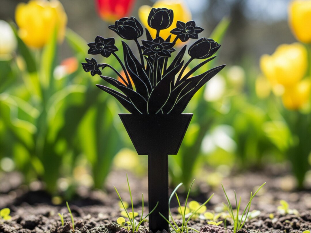 Tulip and Daffodil Metal Garden Stake, Black Flower Bouquet Outdoor ...