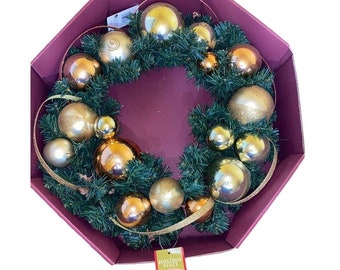Christmas Door Wreath Plastic Faux Greenery Holiday Place Gold Vintage