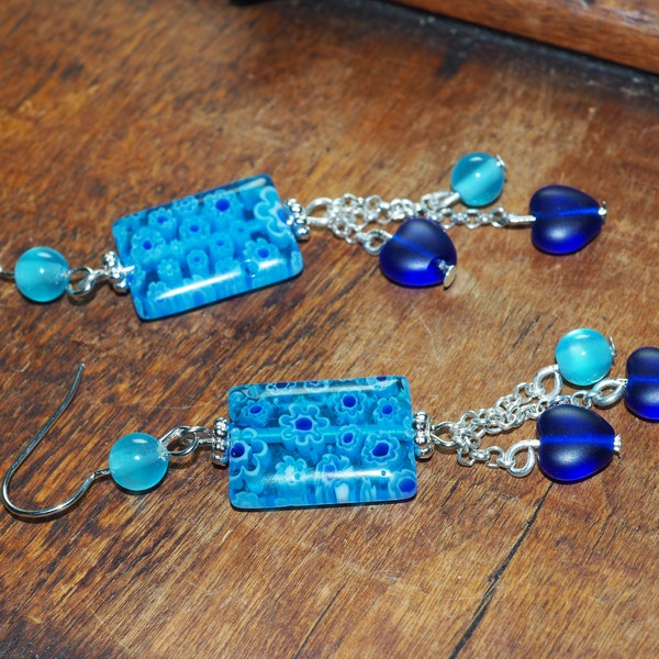 BO avec perles rectangulaires millefiori en verre, chainette et  et petites perles en verre - Harmonie de bleu