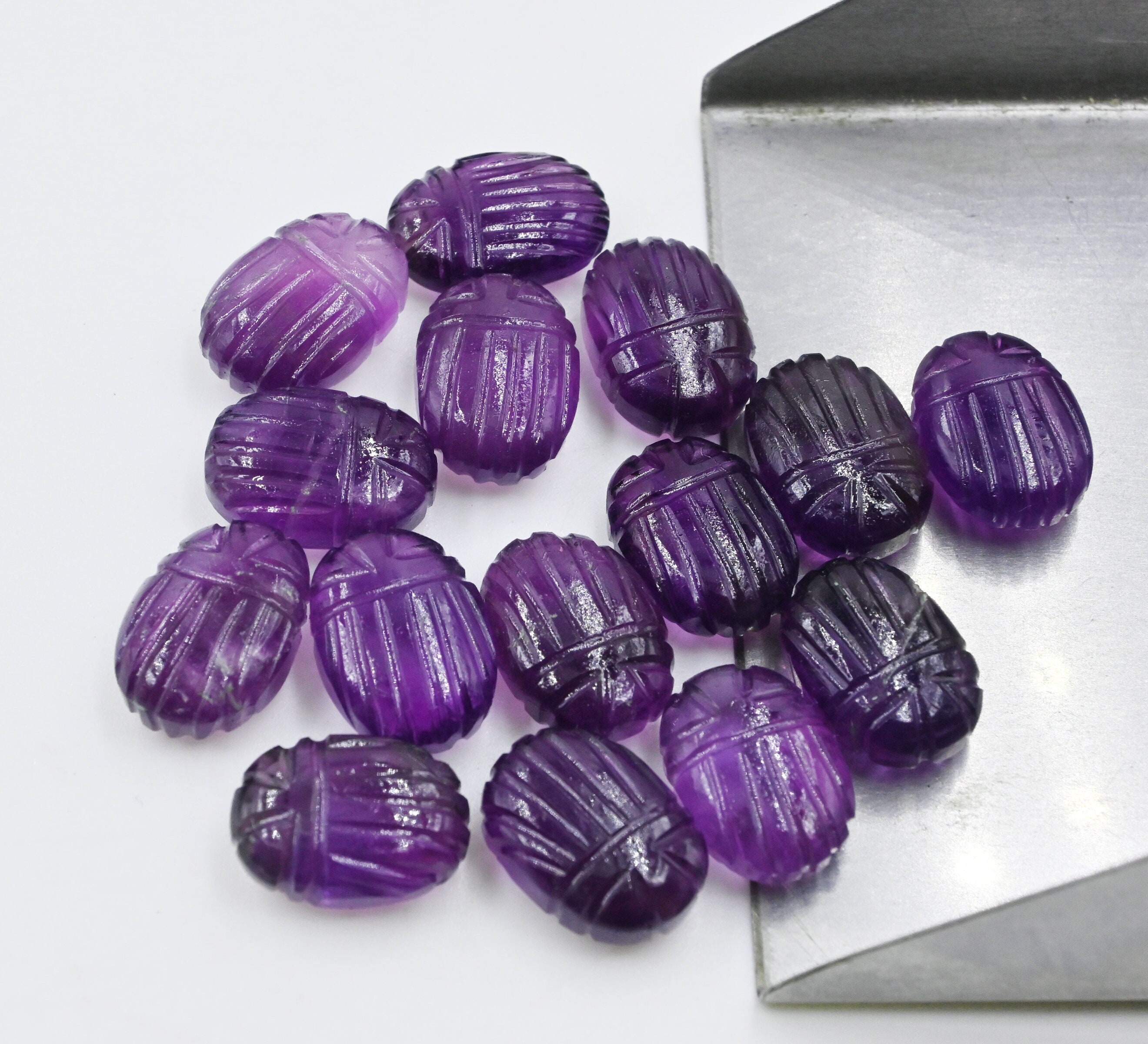 Carved Purple Amethyst Scarab Beads: Loose Gemstone Jewelry (12x10MM)