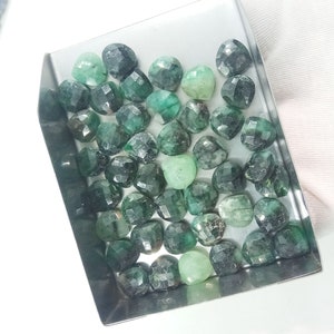Brioletki AAA Emerald Heart: fasetowane rzeźbione koraliki z kamieni szlachetnych, 11 mm