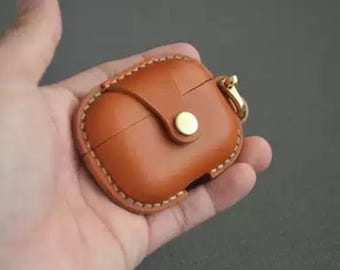 Handmade Cowhide Leather AirPods Pro 3 Case | One-Piece Leather Earphone Cover with Buckle | Fits AirPods Pro 2 / Pro / AirPods 5/ 4 / 3
