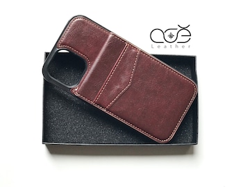 Personalisierte iPhone Handyhülle aus echtem Vegan Leder für iPhone 17/ iPhone 16/ iPhone 15/ iPhone 14/ iPhone 13/ iPhone 12/ iPhone 11/ 8/ 7/ XS/ SE