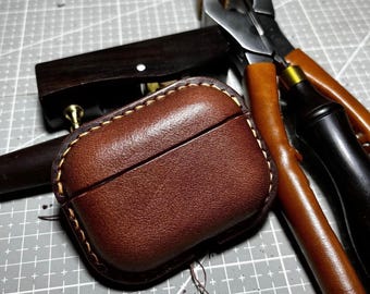 Handmade Premium Cowhide Leather Earphone Case for AirPods Pro 3/ Pro 2/ Pro/ AirPods 5/ AirPods 4/ AirPods 3, Leather AirPods Case