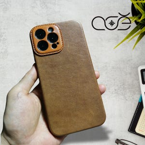 Handmade Italian Cowhide Leather iPhone Case for iPhone 15 Pro/ iPhone 14 Pro/ iPhone 13, Custom Engraving Leather iPhone Case, Gift 2025