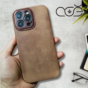Handmade Crazy Horse Leather iPhone Case: Custom Engraved iPhone 14 Pro Max/Pro
