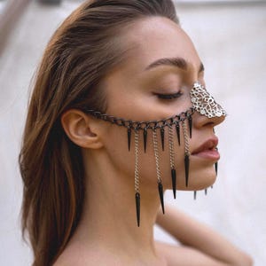 Festival Face Chain, Gothic Face Harness Mask, Face Jewelry, Black Alt Headpiece, Face Mask, Avant-Garde Mask, Cyberpunk Festival Accessory