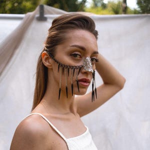 Alternative Face Nose Chain, Witch Halloween Fantasy Face Jewelry, Medieval Goblincore Festival Headpiece,Gothic Dark Bridal Face Chain Veil