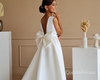 Blumenmädchenkleid Langes Mädchenkleid Hochzeit Blumenmädchenkleid mit Schleppe Satin langes Mädchenkleid