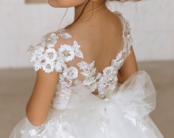 Lace flower dress, Tulle girl dress, Ivory dress, Tea length flower dress, Wedding flower dress, Birthday girl dress,  First Communion dress