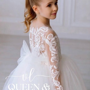Toddler flower girl dress ivory Boho flower dress long sleeves Lace tulle girl dress First communion girl dress Party girl dress tutu
